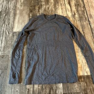 lululemon Long Sleeve Tee